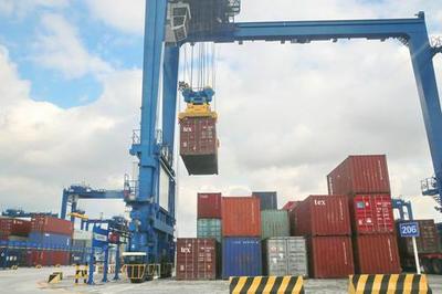 榕城外貿穩中提質，前三季度貨物進出口總值達1931.7億元，同比增長12.1%